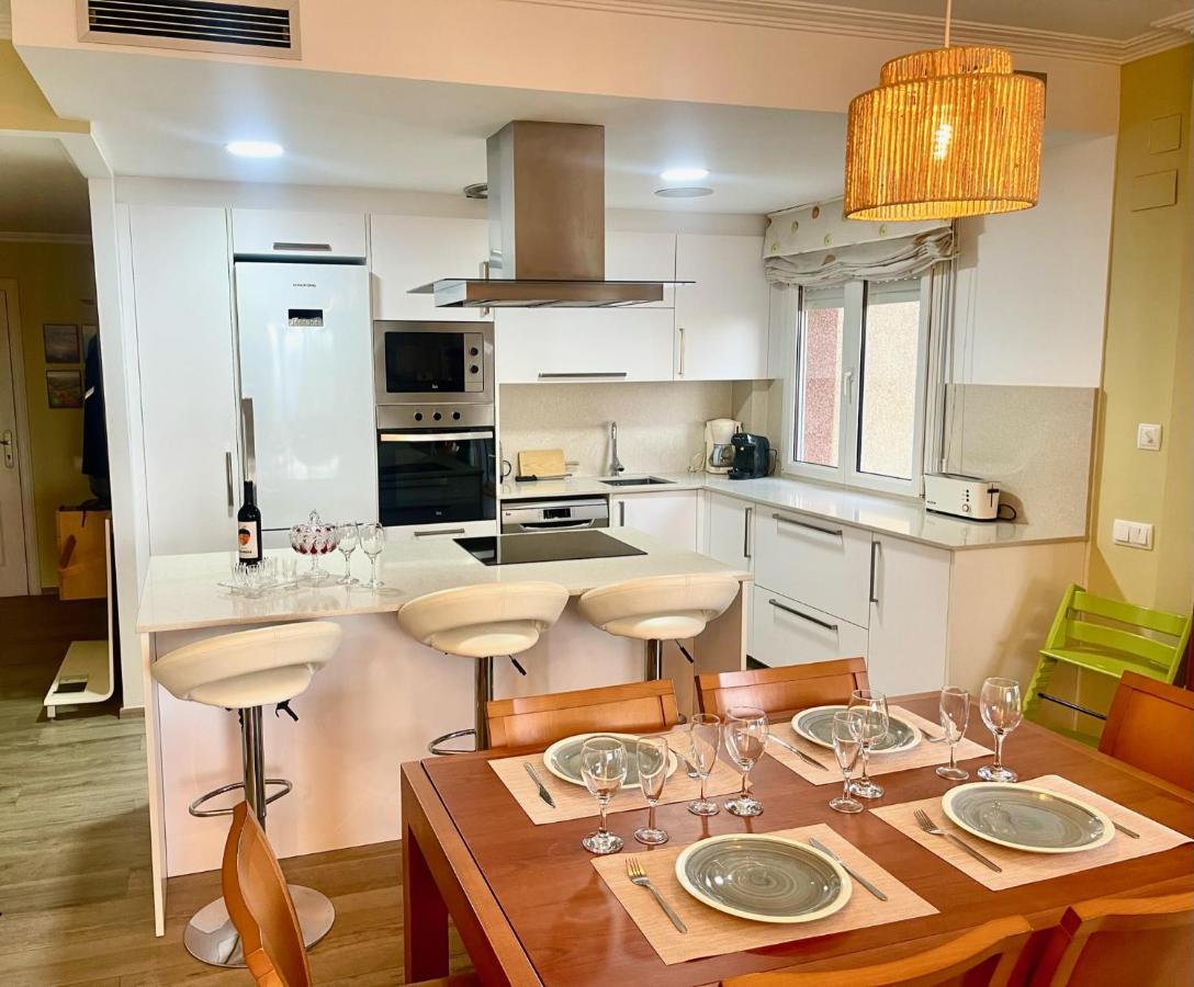 Seahomes Vacations - Nautic Maritime Apt Blanes Ngoại thất bức ảnh
